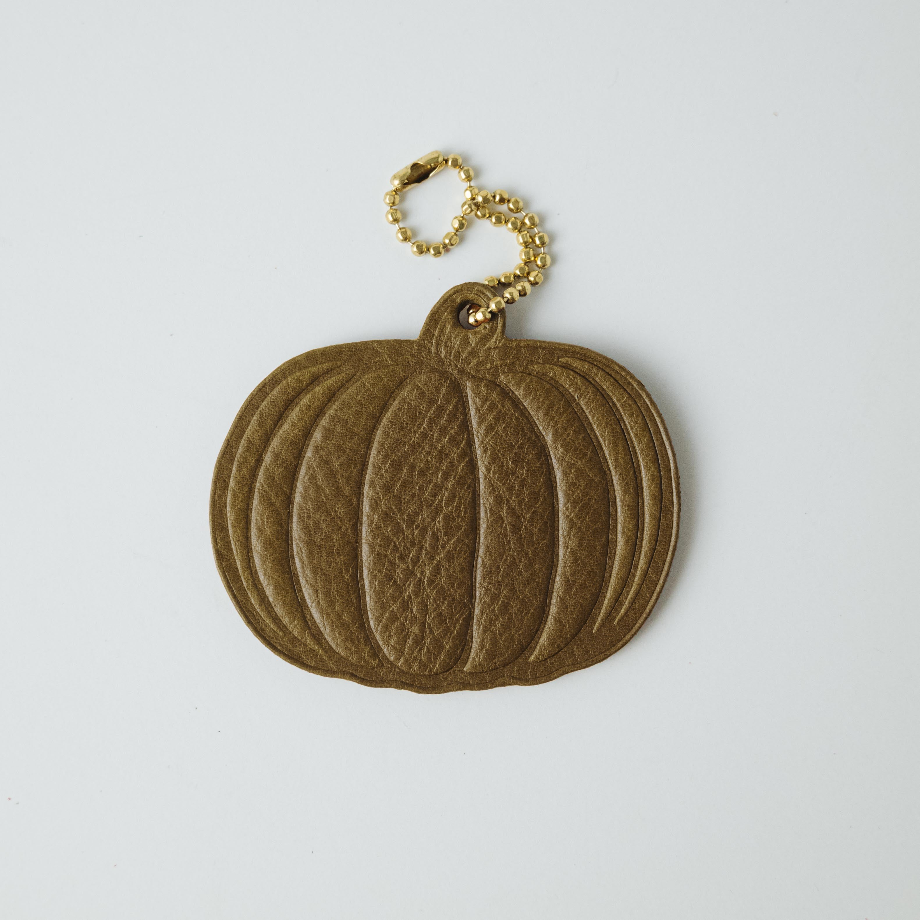 2-Ply Cypress Pumpkin Tag- personalized luggage tags - custom luggage tags - KMM & Co.
