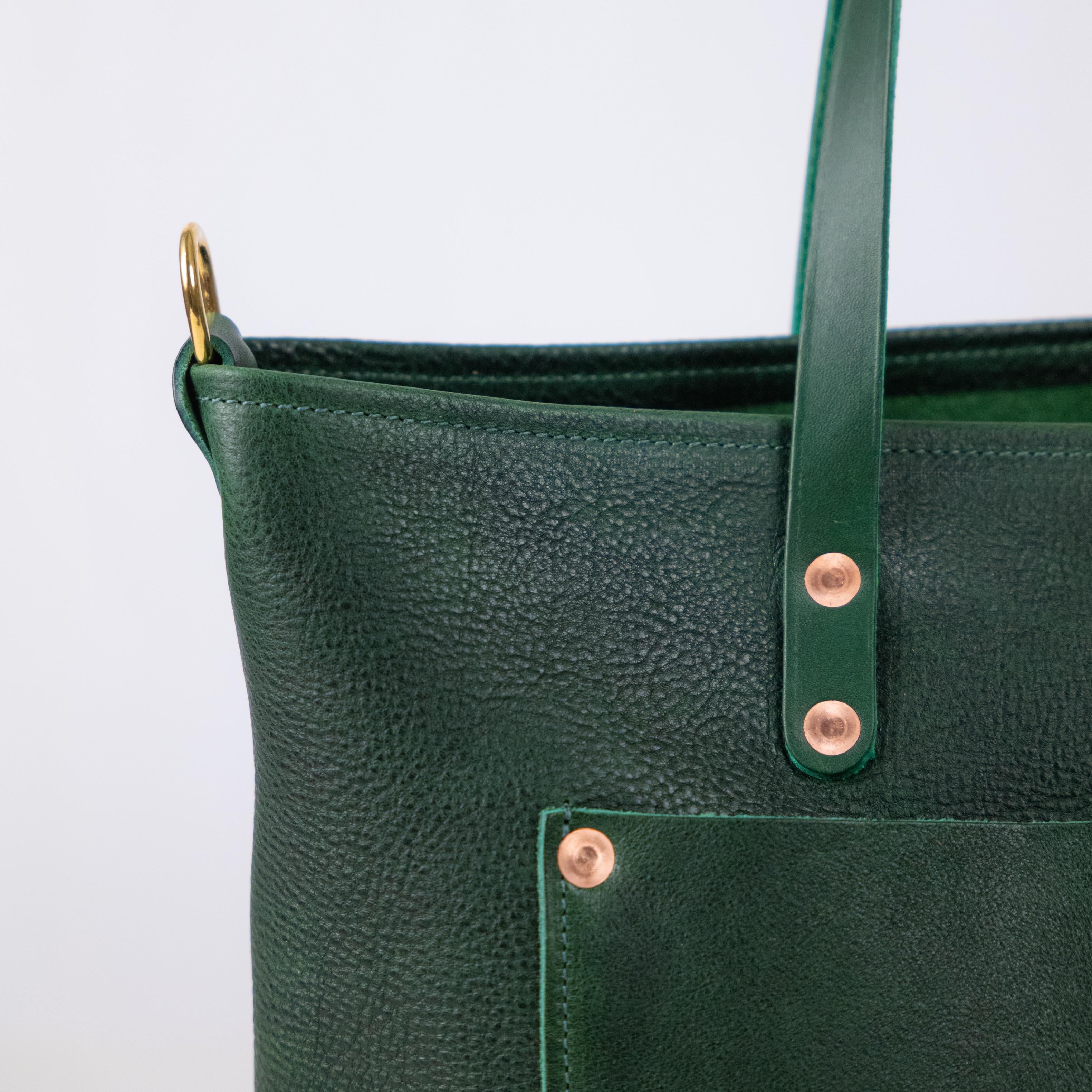 Green Bulldog Travel Tote