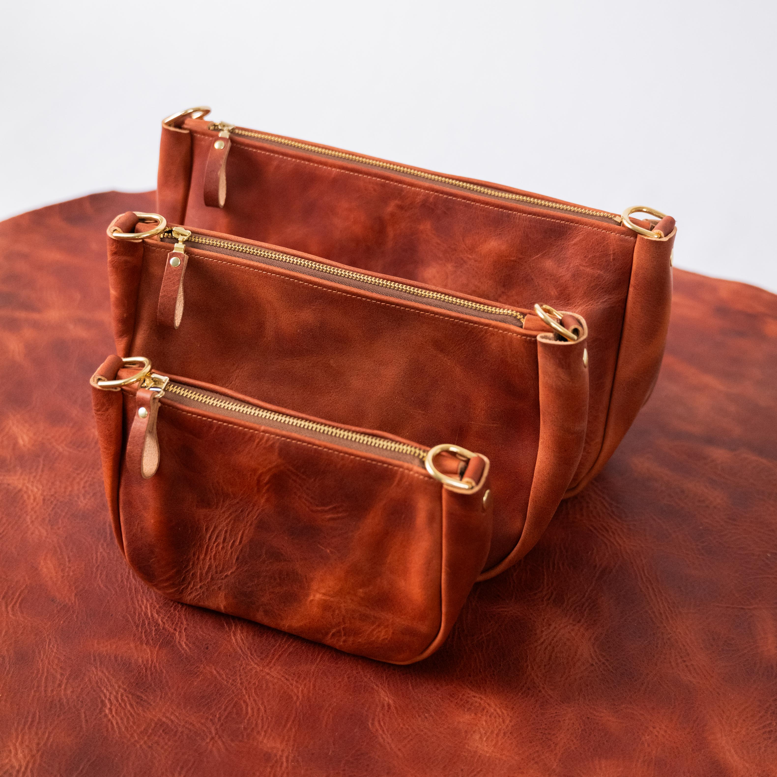 Very Tumbled Old English Derby Crossbody Bag