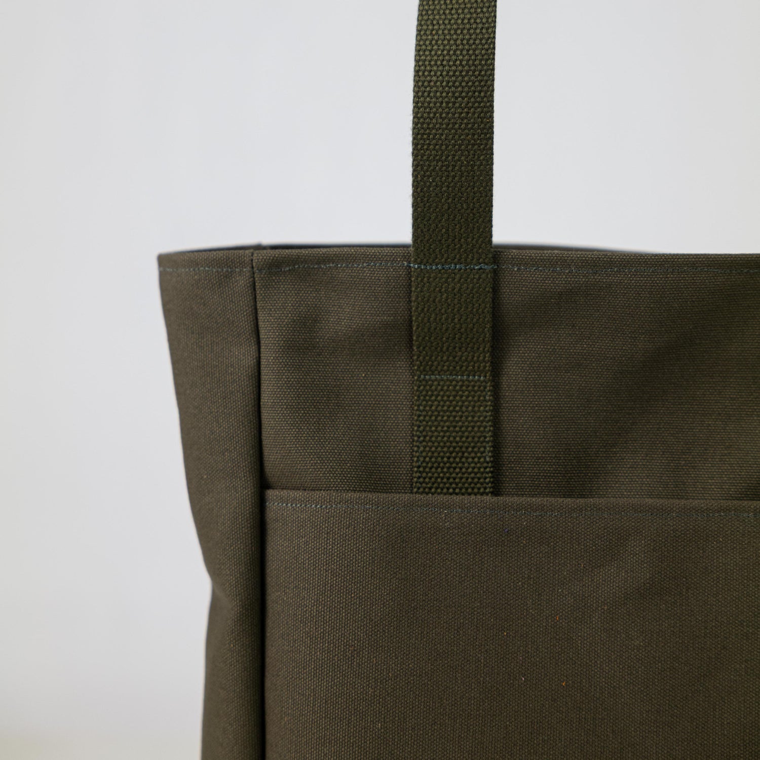 Field Tan Canvas Carryall