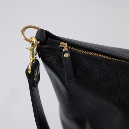 Black Bulldog Zip-Top Bucket Bag