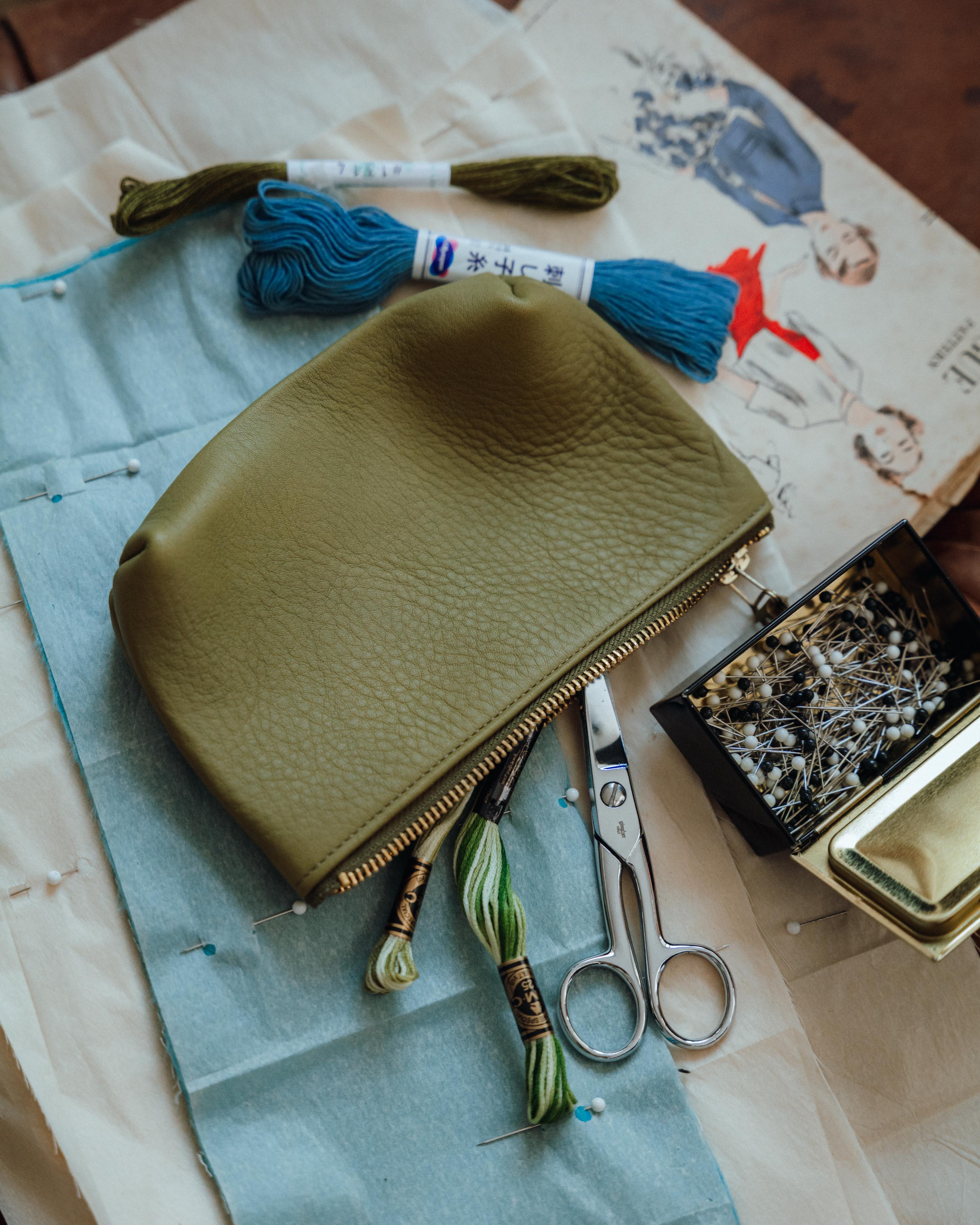 Green Bulldog Small Cosmetic Case