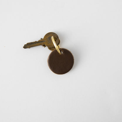 Olive Circle Key Fob- leather keychain - leather key holder - leather key fob - KMM &amp; Co.
