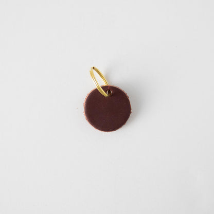 Oxblood Circle Key Fob- leather keychain - leather key holder - leather key fob - KMM &amp; Co.
