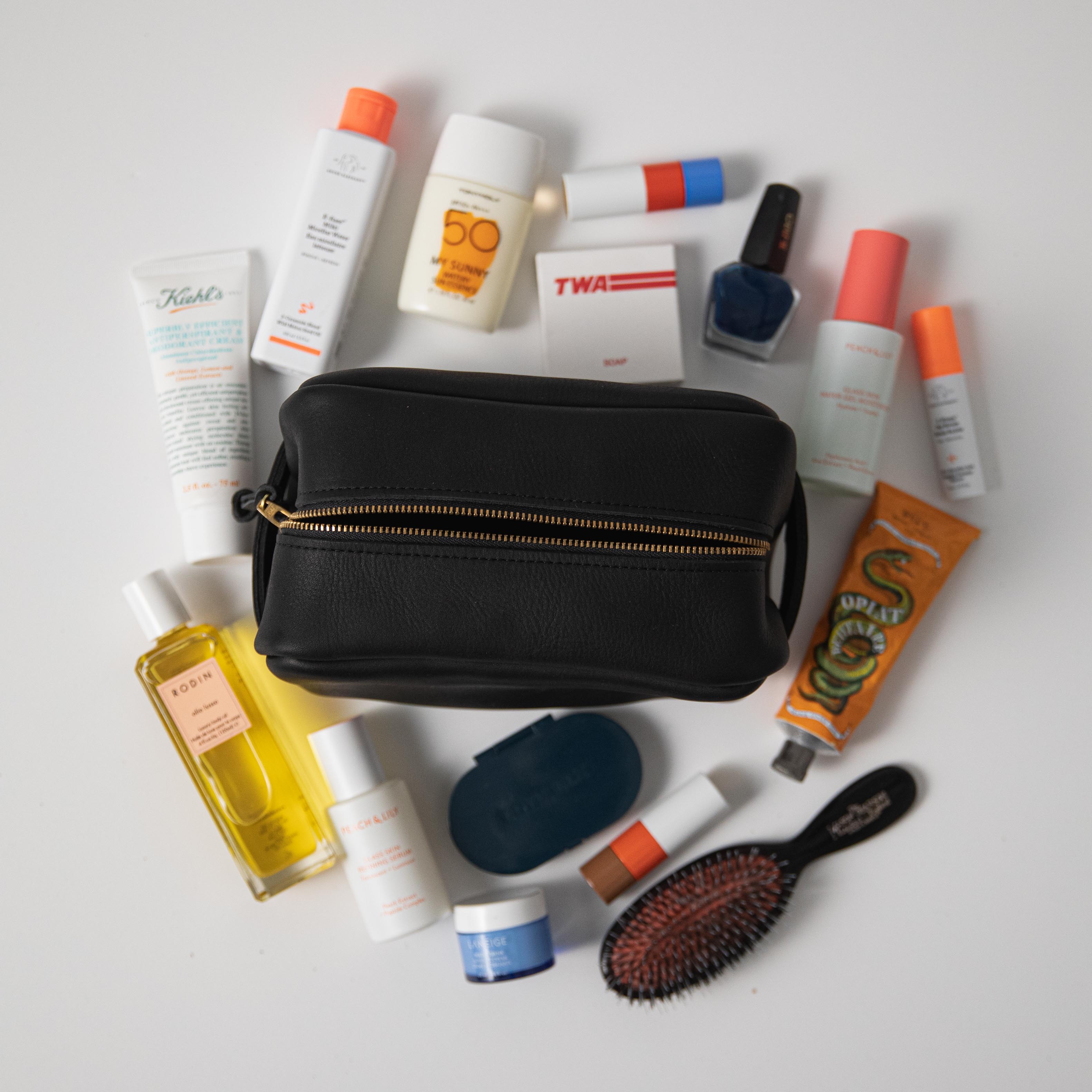 Dark Brown Bulldog Travel Kit