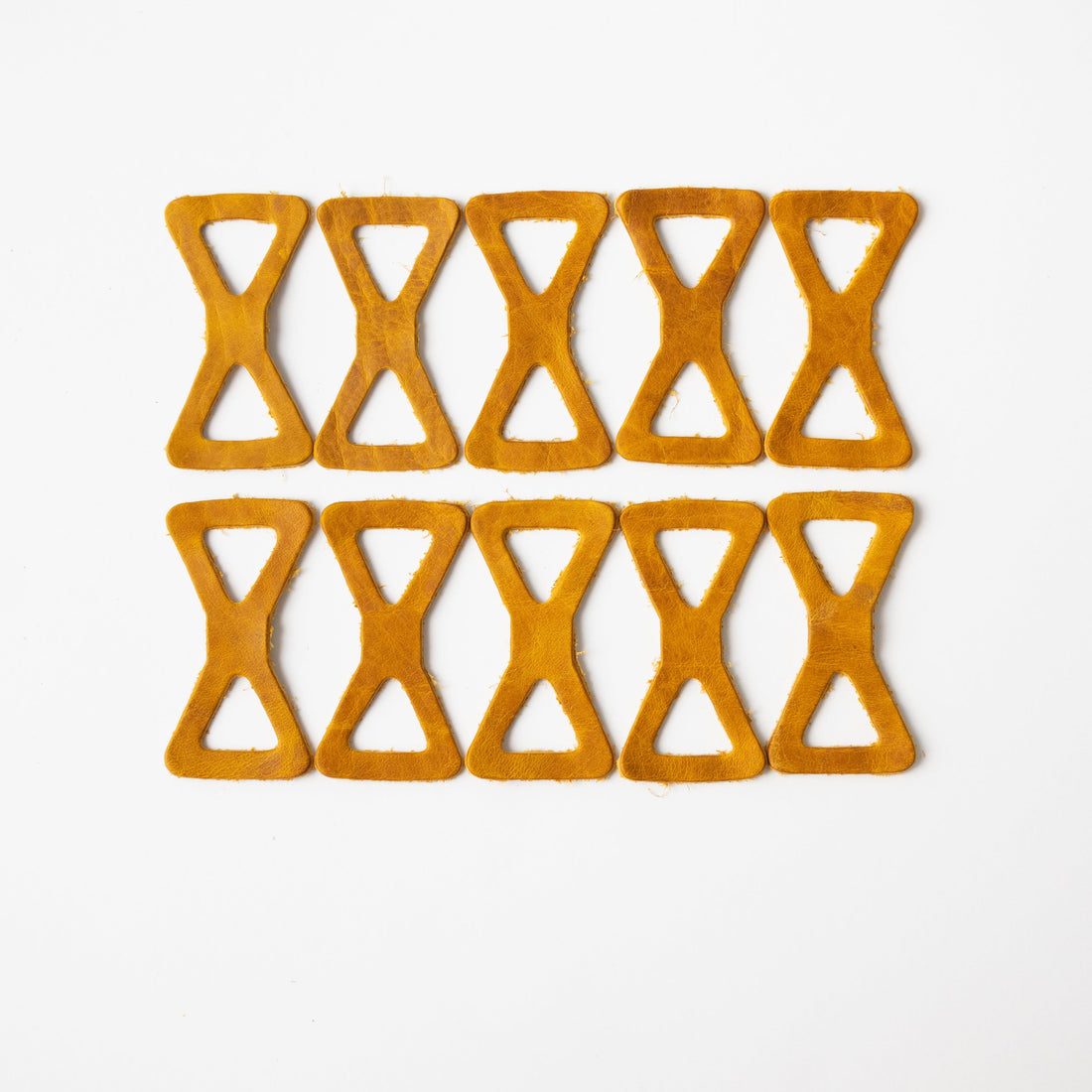 Yellow Bison Leather Chain Links
