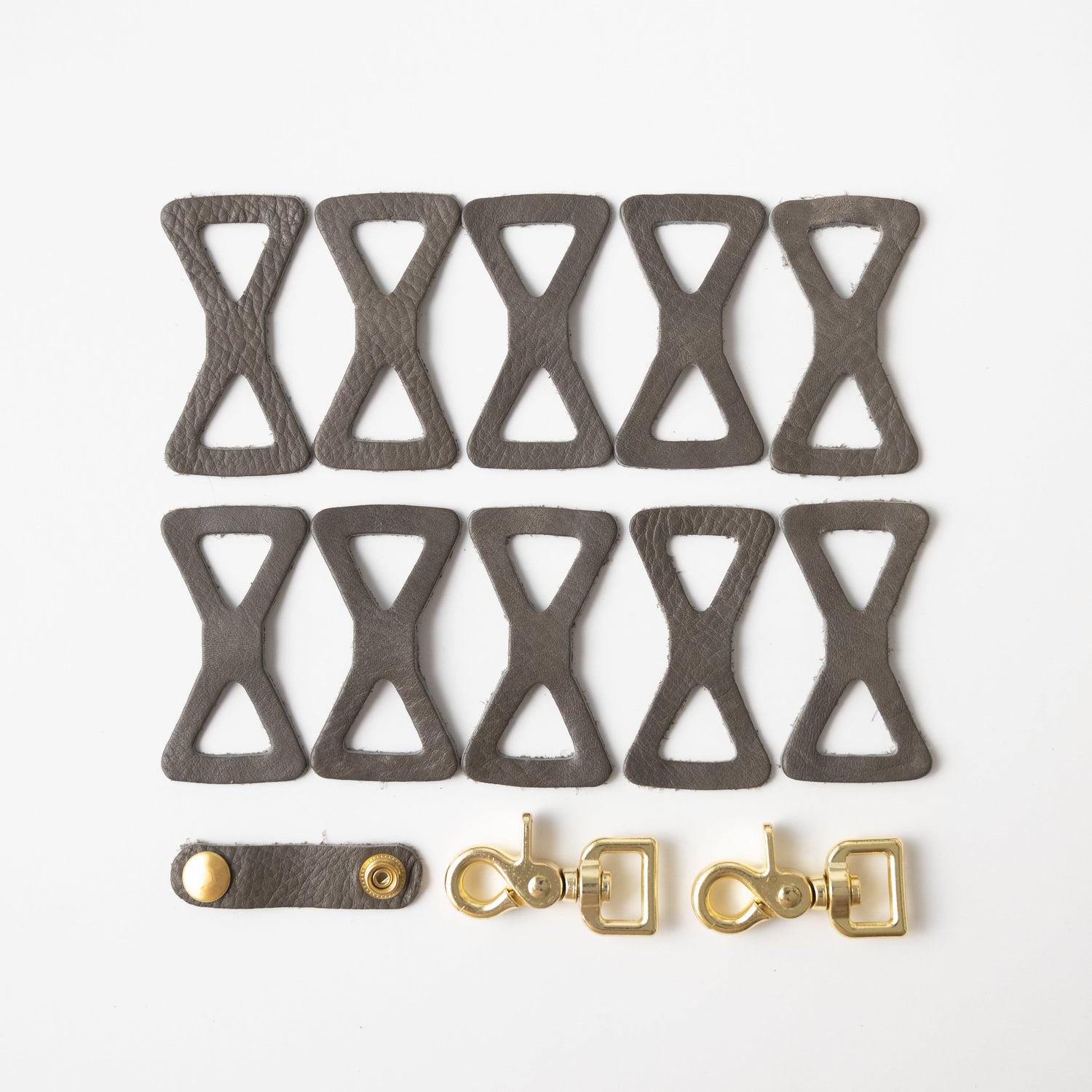 Grey Cypress Leather Chain Links